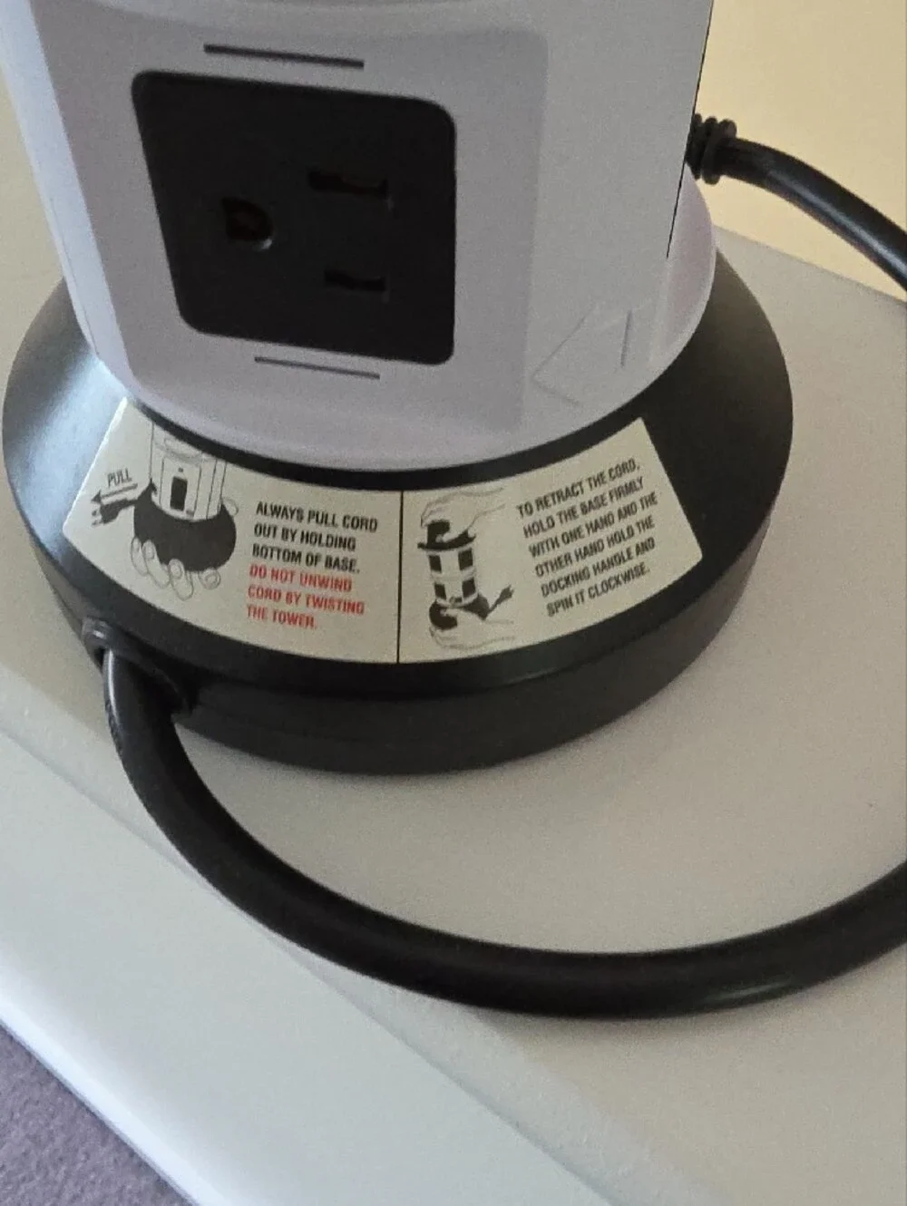 White & Black Spinning Tower Power Strip with USB Ports
